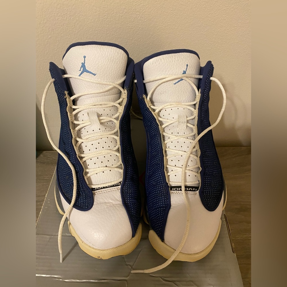 Mens Jordan 13 Retro Sneakers size 10